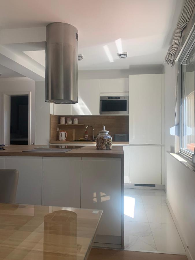 Apartmani Emilio Новалья Экстерьер фото